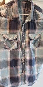 Men's short sleeves shirt